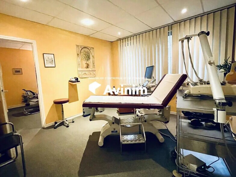 Bureau dans Annecy à vendre - Photo intérieure – Image 3 sur 16