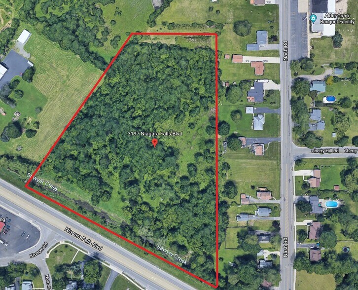 3197 Niagara Falls Blvd, Wheatfield Township, NY à vendre - Photo principale – Image 1 sur 3