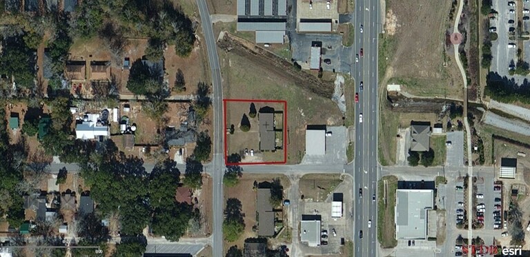 706 N Alston St, Foley, AL à vendre Aérien– Image 1 sur 2