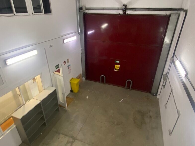 Avenida Camino de lo Cortao, 28, San Sebastián de los Reyes, Madrid à vendre - Photo intérieure – Image 3 sur 20