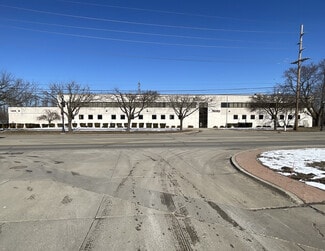 Plus de détails pour 1225 E West Maple Rd, Walled Lake, MI - Industriel/Logistique à vendre