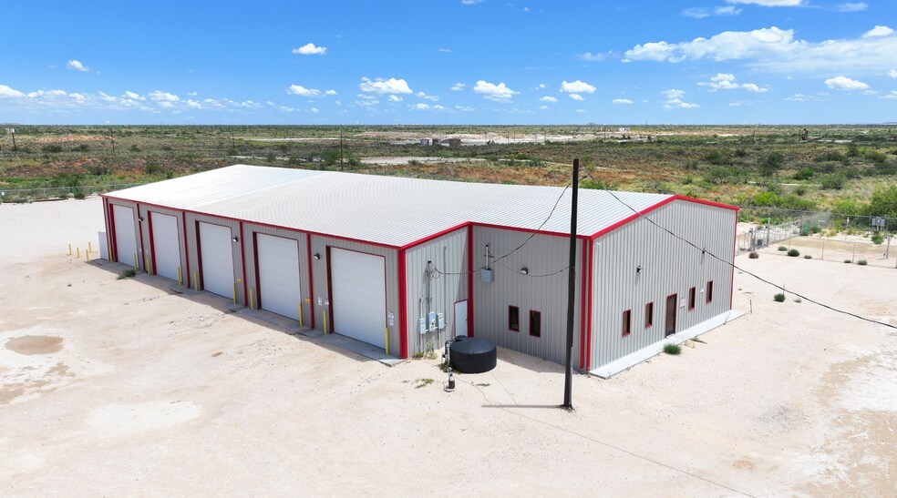 1030 County 133 rd, Kermit, TX à vendre - Photo de l’immeuble – Image 2 sur 24