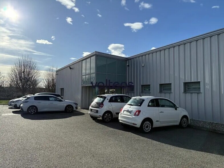 5 Chemin De Vignalis, Flourens à louer - Photo de l’immeuble – Image 1 sur 11