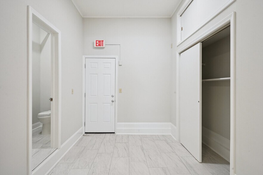4705 Iberville St, New Orleans, LA à louer - Photo de l’immeuble – Image 3 sur 12