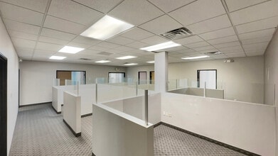3585 E Flamingo Rd, Las Vegas, NV à louer Photo intérieure– Image 2 sur 7