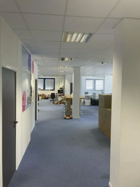 Bureau dans Écully à louer Photo intérieure– Image 1 sur 2