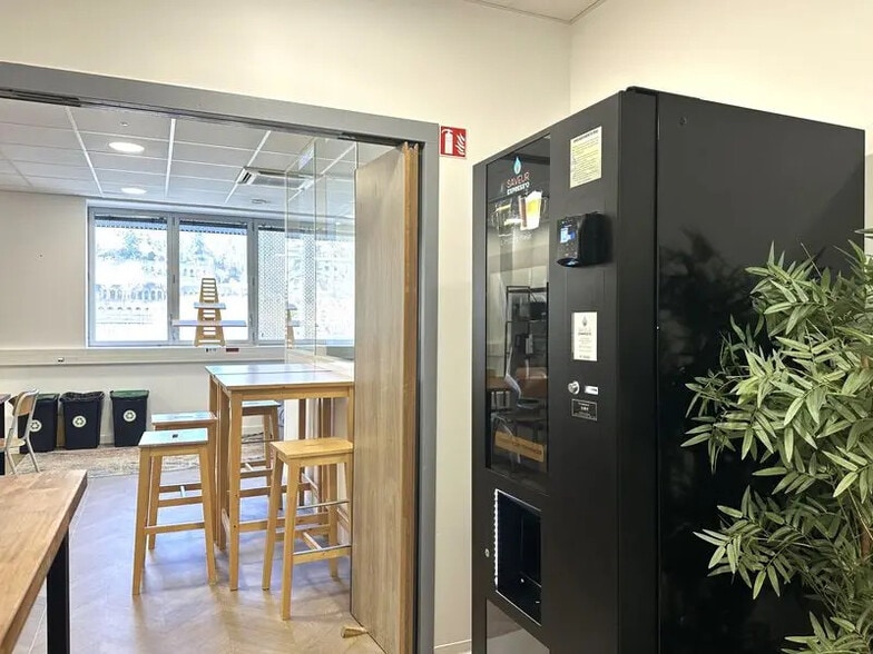 Bureau dans Lyon à louer - Photo intérieure – Image 3 sur 9