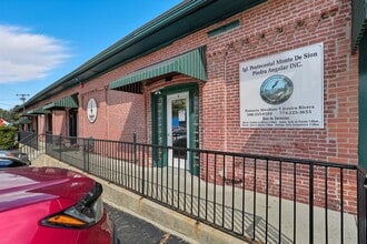 100 Central St, Southbridge, MA à louer Photo de l’immeuble– Image 1 sur 9