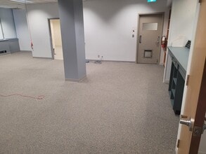 60 Front St, Nanaimo, BC à louer Photo intérieure– Image 2 sur 5