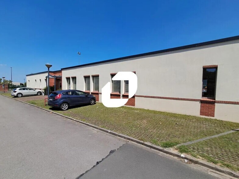 Bureau dans Templemars à louer - Photo de l’immeuble – Image 2 sur 9