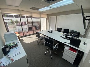 301 Almeria Ave, Coral Gables, FL à louer Photo intérieure– Image 2 sur 4