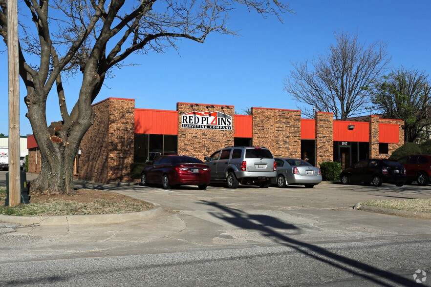 1917 S Harvard Dr, Oklahoma City, OK à vendre - Photo de l’immeuble – Image 1 sur 3