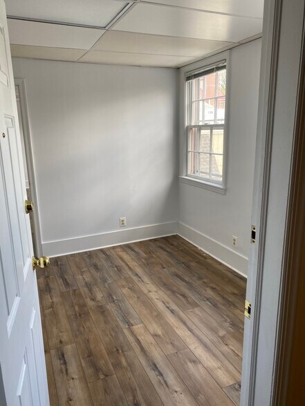 13-17 S Haddon Ave, Haddonfield, NJ à louer - Photo intérieure – Image 3 sur 5