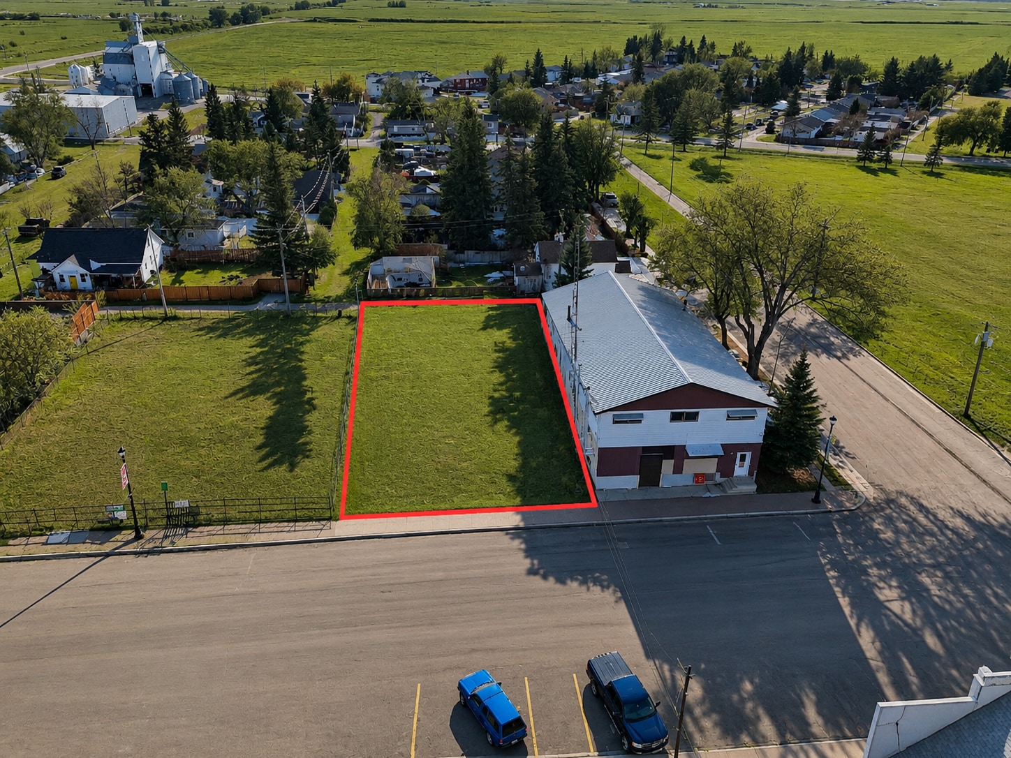 214 Main St, Rockyford, AB à vendre Aérien– Image 1 sur 3