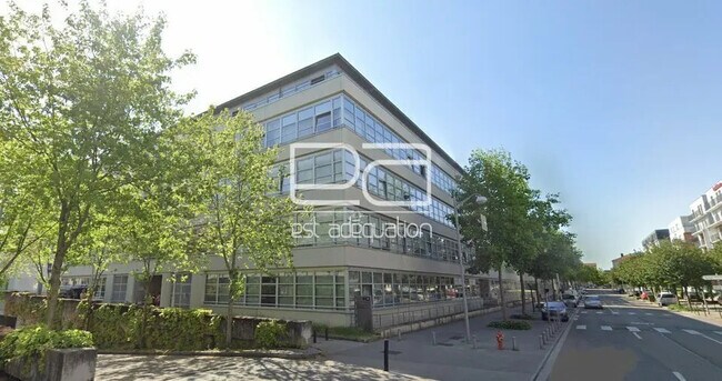 Plus de détails pour Bureau à louer