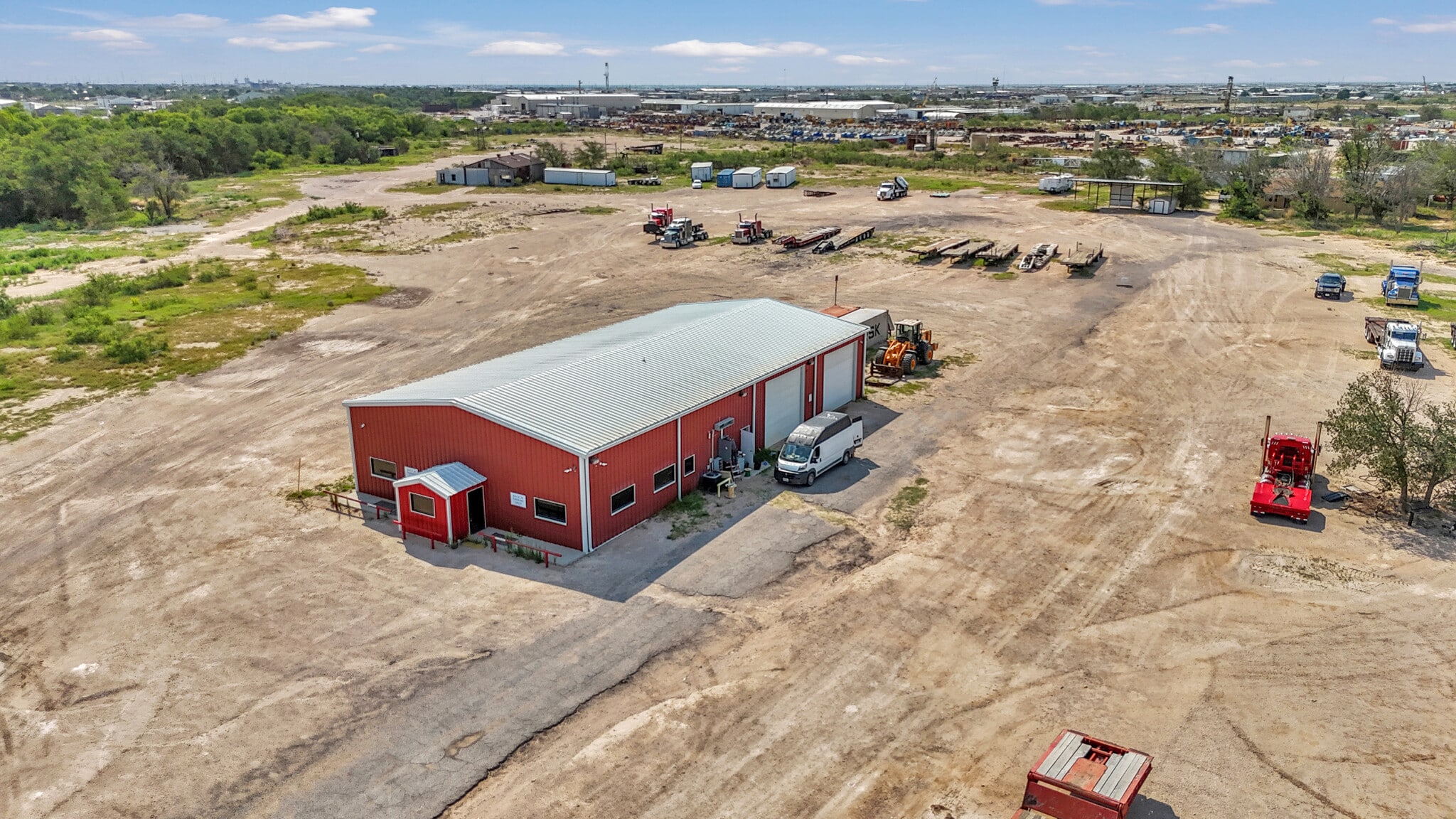 2451 W Murphy St, Odessa, TX à vendre Photo principale– Image 1 sur 19