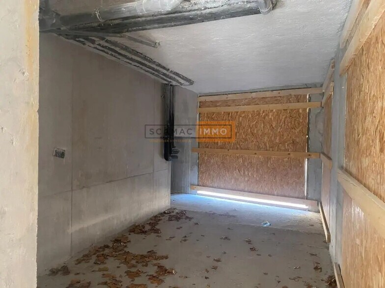 Local commercial dans Toulon à louer - Photo de l’immeuble – Image 3 sur 5