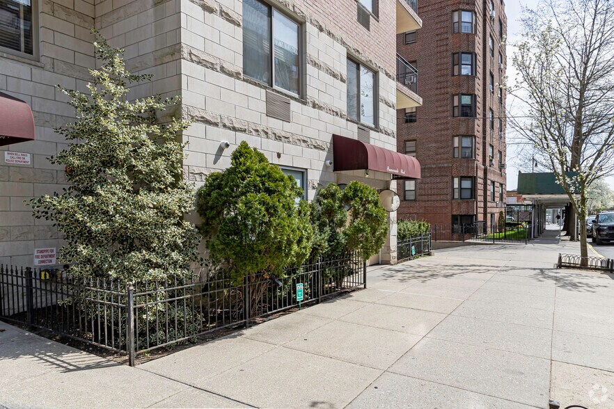 3614 Johnson Ave, Bronx, NY à vendre - Photo de l’immeuble – Image 3 sur 5