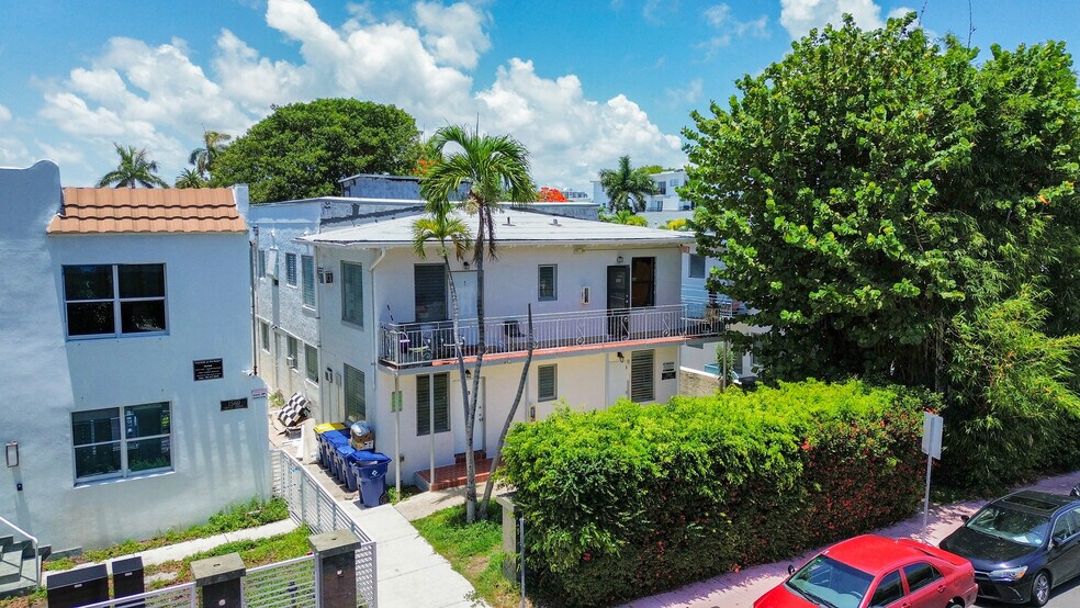 1568 Drexel Ave, Miami Beach, FL à vendre - Photo de l’immeuble – Image 1 sur 4