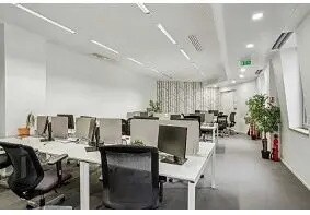 102 Boulevard Malesherbes, Paris à louer - Photo de l’immeuble – Image 3 sur 10