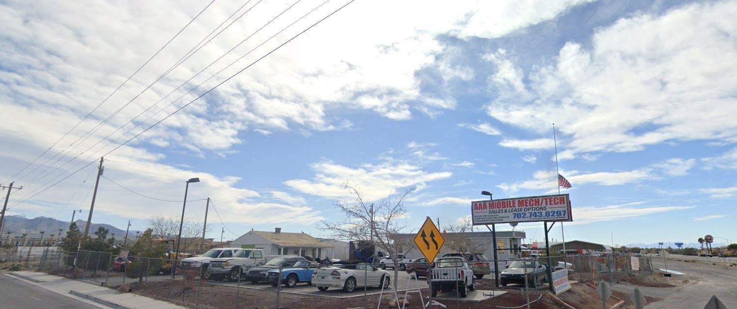 21 S Frontage Rd, Pahrump, NV à vendre Photo de l’immeuble– Image 1 sur 8