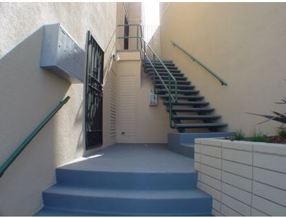 1017-1019 S La Brea Ave, Los Angeles, CA à louer - Photo de l’immeuble – Image 3 sur 19