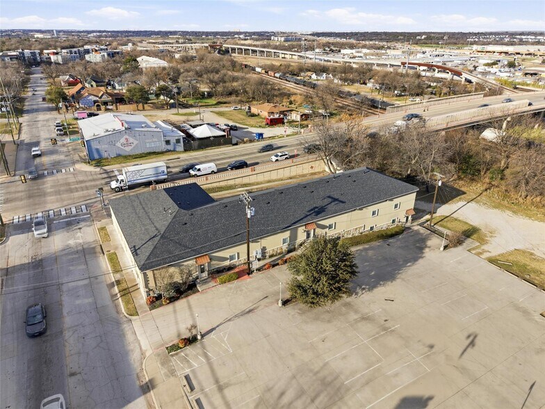 1301 E Weatherford St, Fort Worth, TX à vendre - Aérien – Image 2 sur 40
