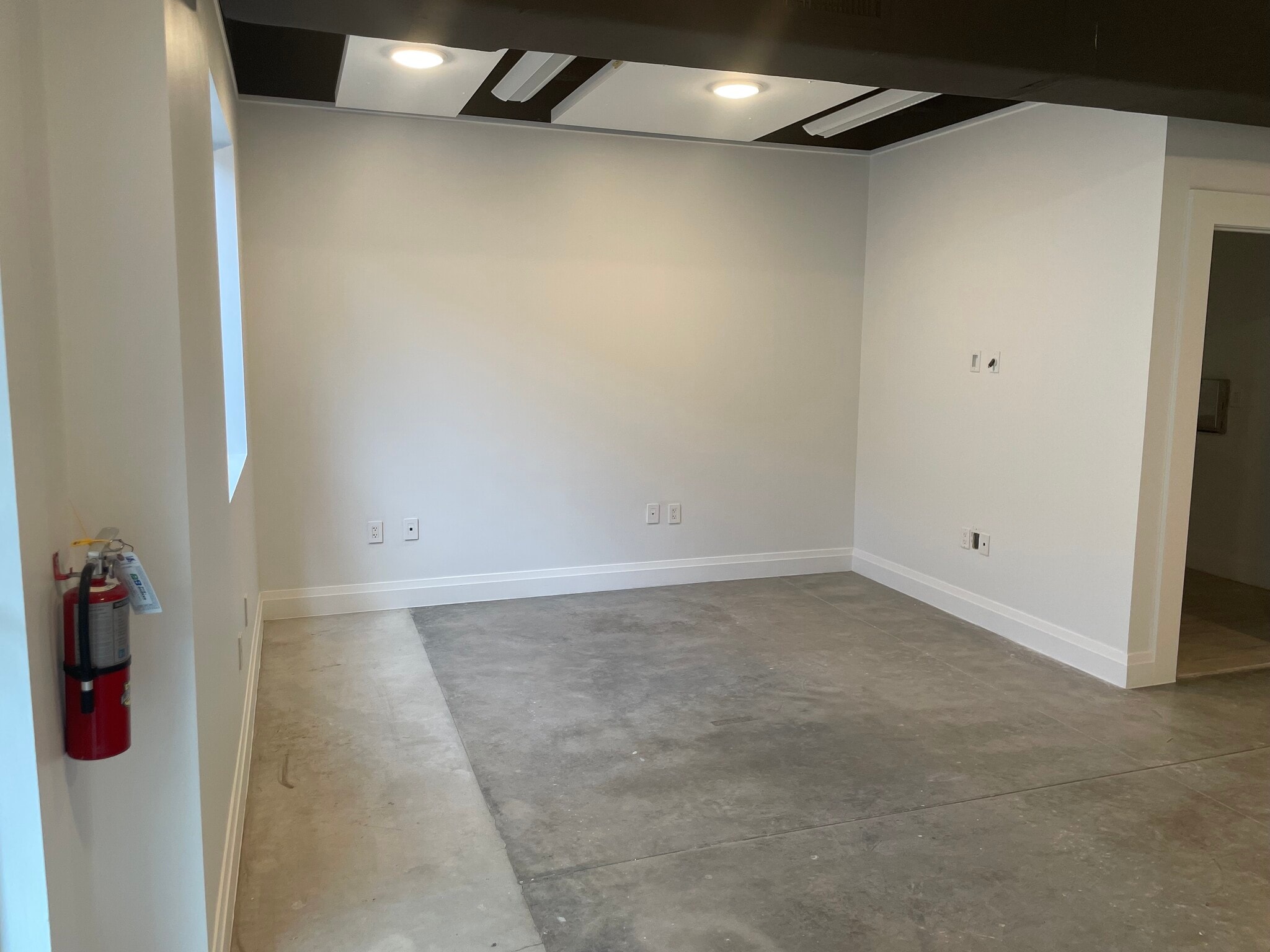 1011-1039 NW 31st Ave, Pompano Beach, FL à louer Photo intérieure– Image 1 sur 11