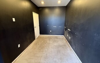 2643 N 36 Ave, Phoenix, AZ à louer Photo intérieure– Image 2 sur 6