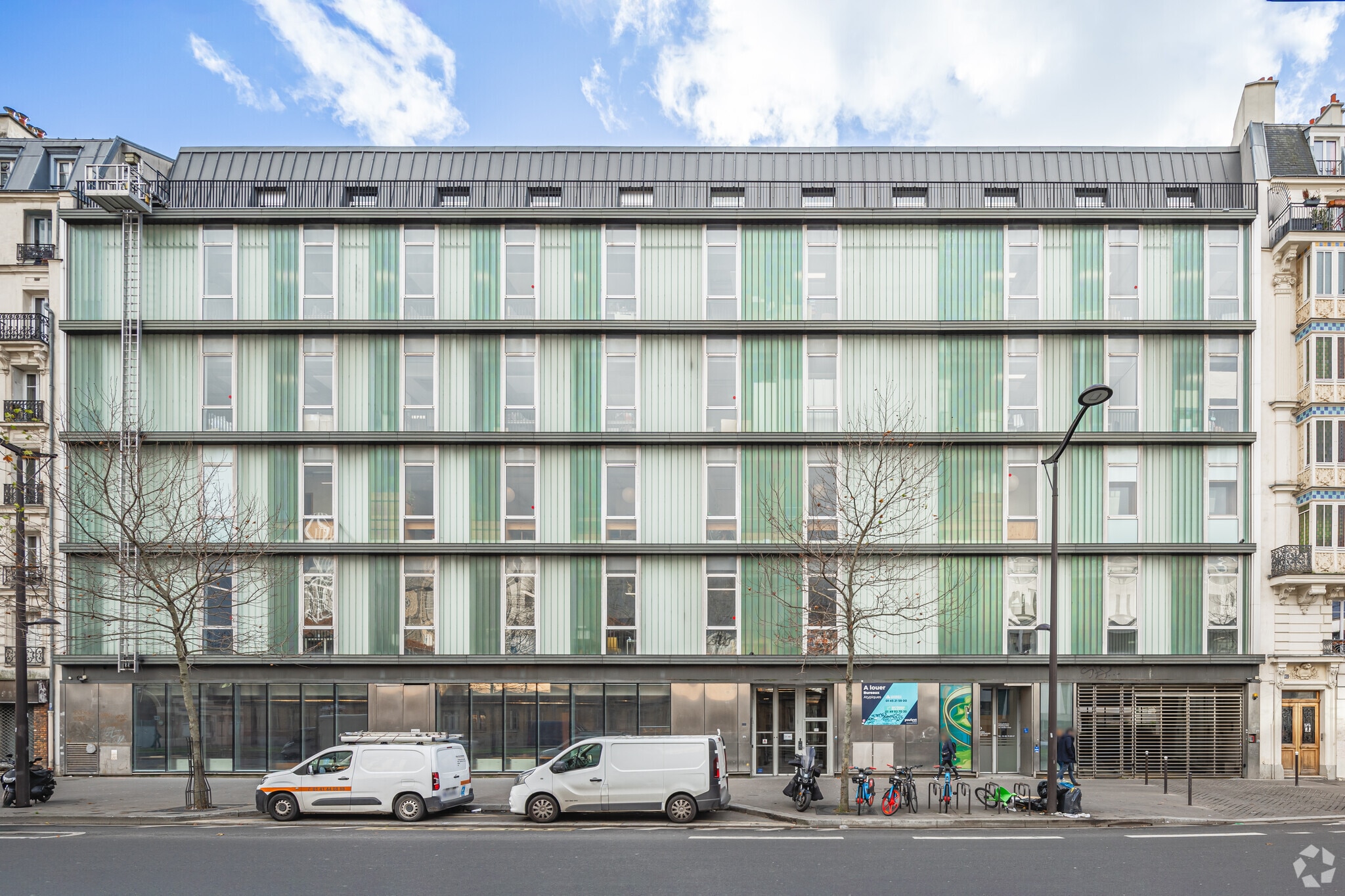 139 boulevard Ney, Paris à louer Photo principale– Image 1 sur 4