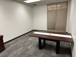 4500 S Lakeshore Dr, Tempe, AZ à louer Photo intérieure– Image 2 sur 7