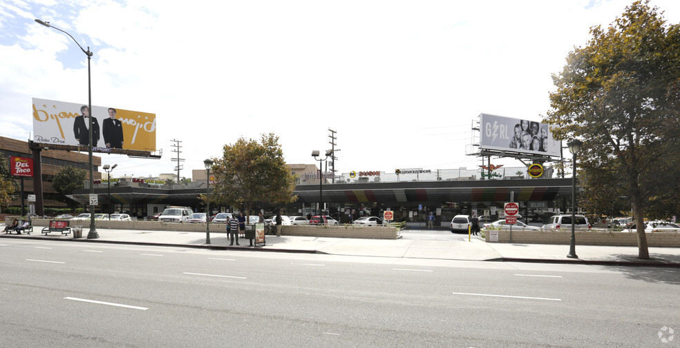 11058-11086 Santa Monica Blvd, Los Angeles, CA à louer - Photo principale – Image 1 sur 43