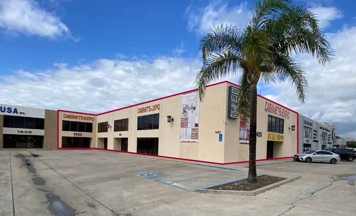 1423-1449 S State College Blvd, Anaheim, CA à louer Photo de l’immeuble– Image 1 sur 10