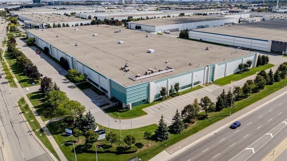 6450 Cantay Rd, Mississauga, ON à louer - Photo de l’immeuble – Image 3 sur 6