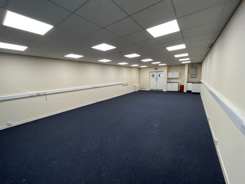 Carnegie Campus, Dunfermline à louer - Photo de l’immeuble – Image 3 sur 25