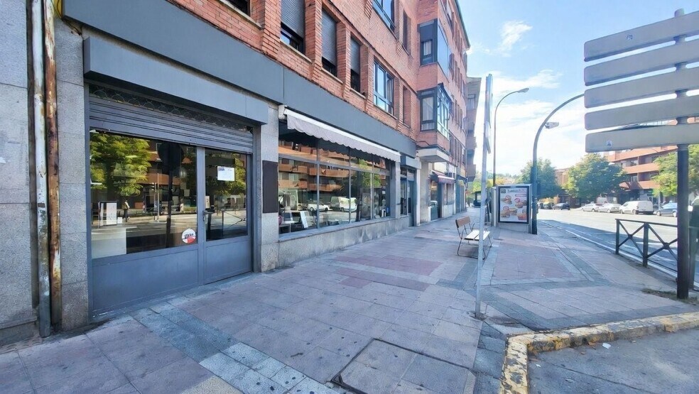 Immeuble residentiel dans Segovia, Segovia à vendre - Photo de l’immeuble – Image 2 sur 2