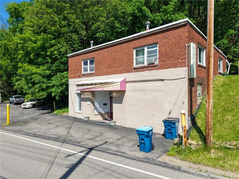 5614 Verona Rd, Verona, PA à vendre - Photo de l’immeuble – Image 1 sur 21