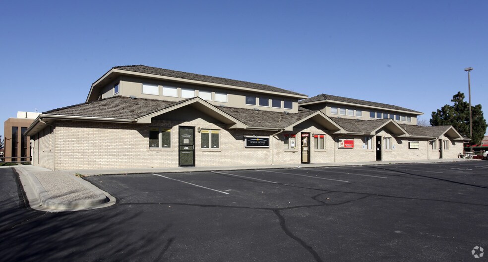 206-212 E 29th St, Loveland, CO à louer - Photo de l’immeuble – Image 1 sur 10