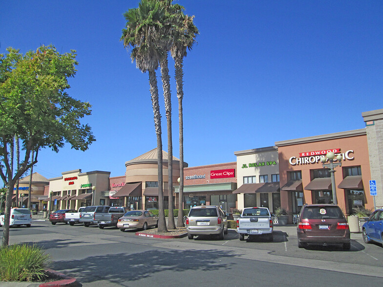 905-939 Lakeville Hwy, Petaluma, CA à louer - Photo de l’immeuble – Image 2 sur 4