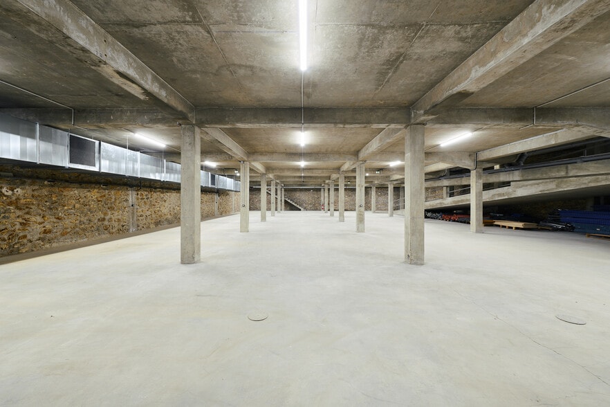 152 Rue De Paris, Montreuil à louer - Photo de l’immeuble – Image 3 sur 18