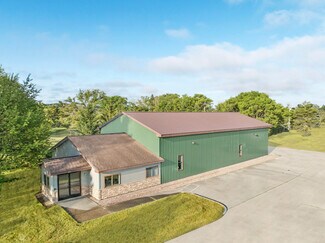 Plus de détails pour 6101 S Railway Commons, Williamsburg, MI - Industriel/Logistique à vendre
