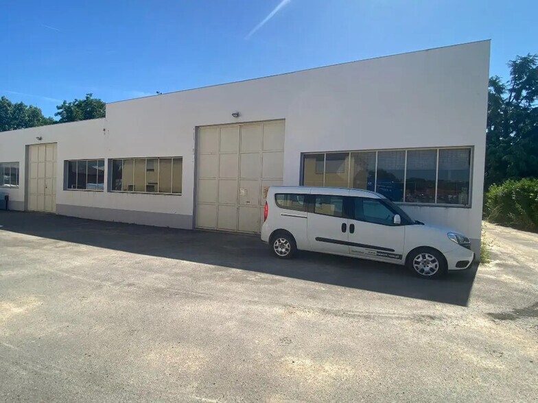 Local d’activités dans Sancé à louer - Photo de l’immeuble – Image 3 sur 5
