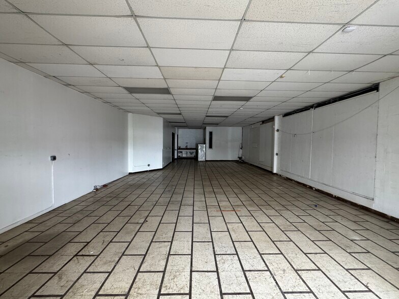 2688 Kilihau St, Honolulu, HI à louer - Photo de l’immeuble – Image 3 sur 6