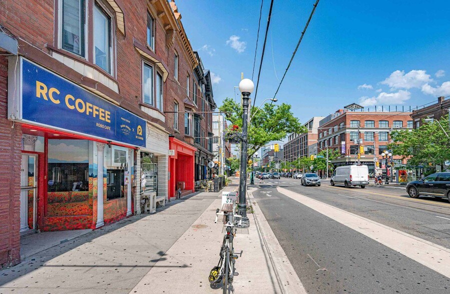 550 College St, Toronto, ON à louer - Photo de l’immeuble – Image 3 sur 4