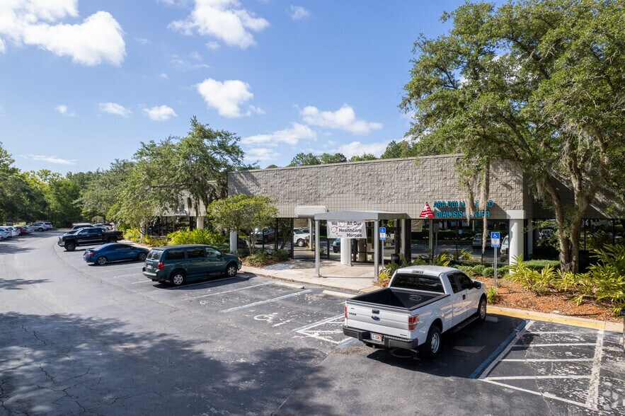 6196 Lake Gray Blvd, Jacksonville, FL à louer - Photo de l’immeuble – Image 1 sur 7
