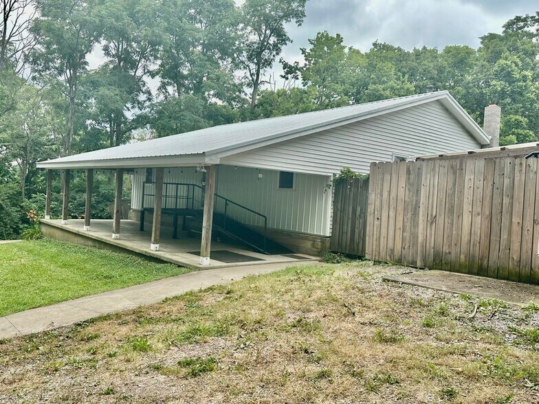 368 Paynes Depot Rd, Lexington, KY à vendre - Photo de l’immeuble – Image 3 sur 10