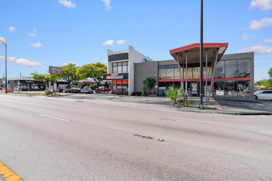 1500 E Commercial Blvd, Fort Lauderdale, FL à vendre - Photo de l’immeuble – Image 3 sur 61