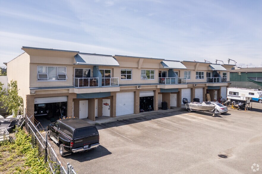 5678 199th St, Langley, BC à vendre - Photo de l’immeuble – Image 2 sur 6