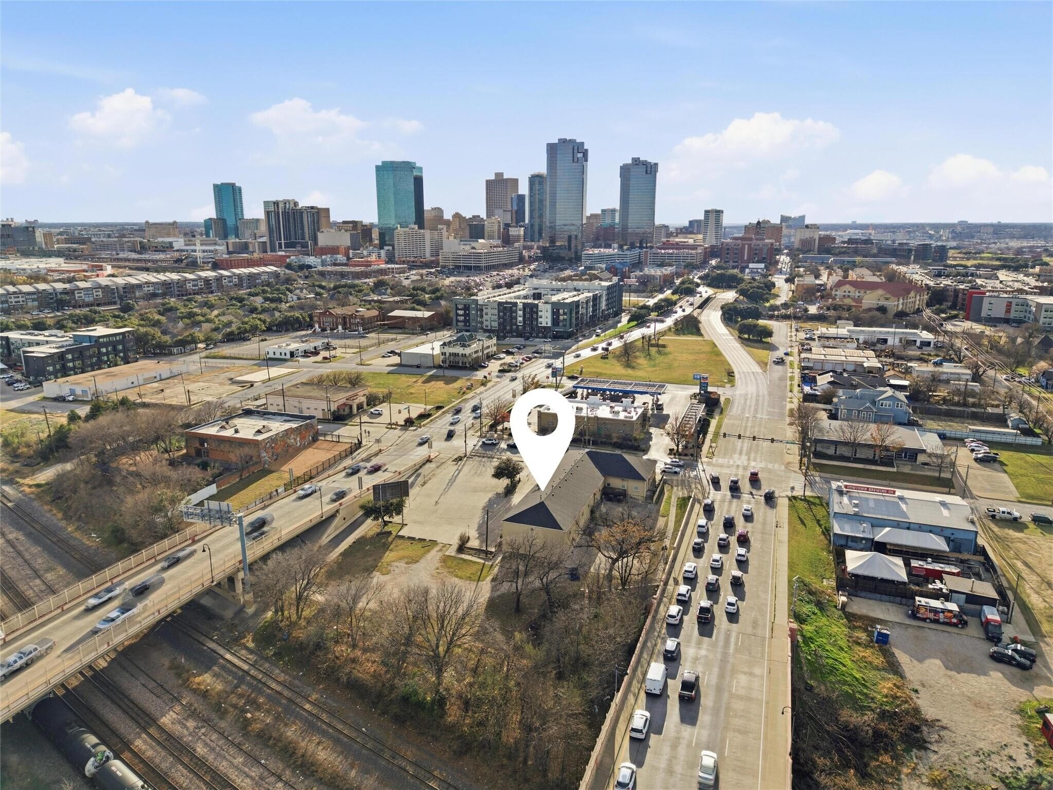 1301 E Weatherford St, Fort Worth, TX à vendre Photo principale– Image 1 sur 41