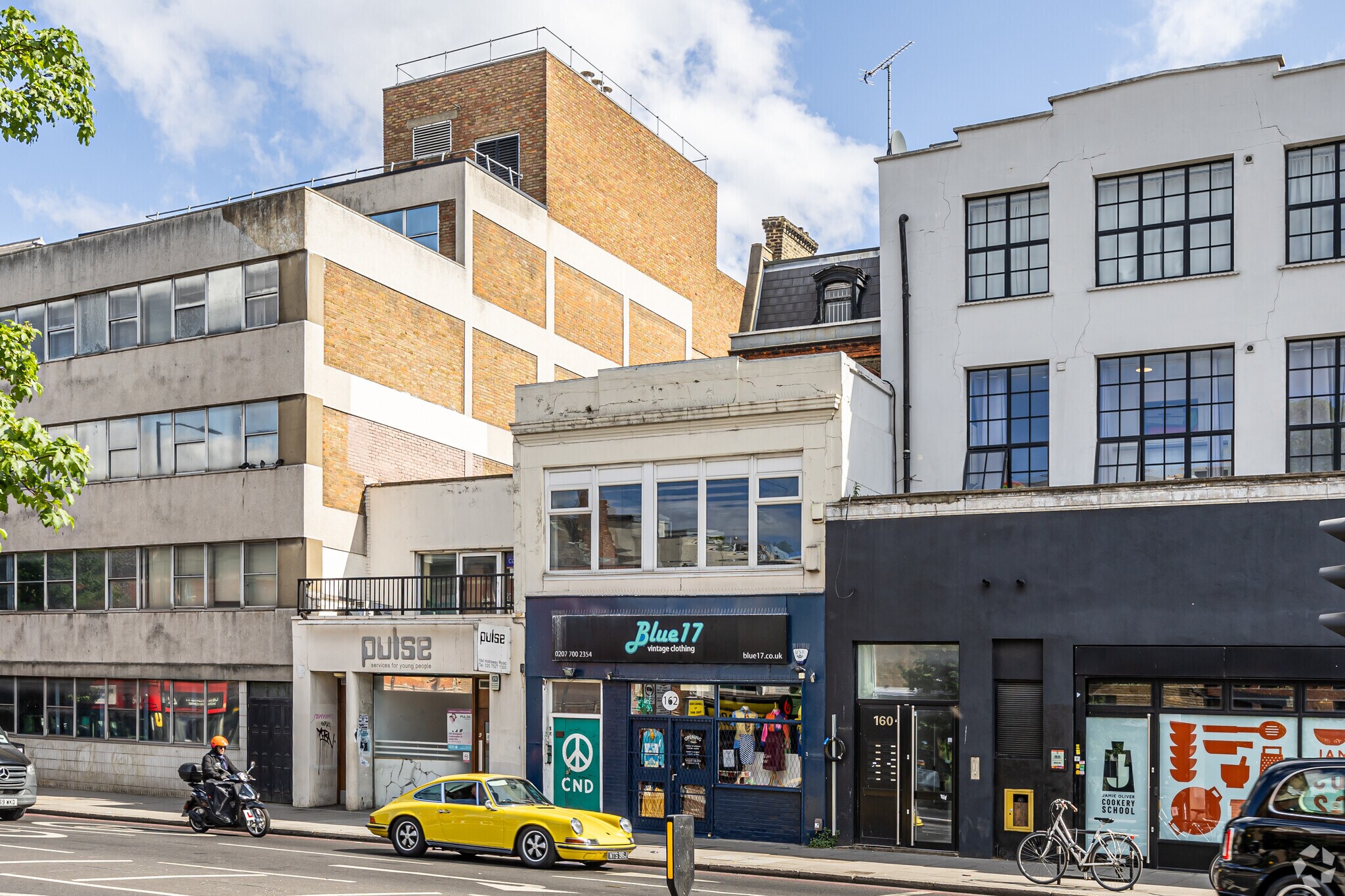 162 Holloway Rd, Londres à louer Photo de l’immeuble– Image 1 sur 3